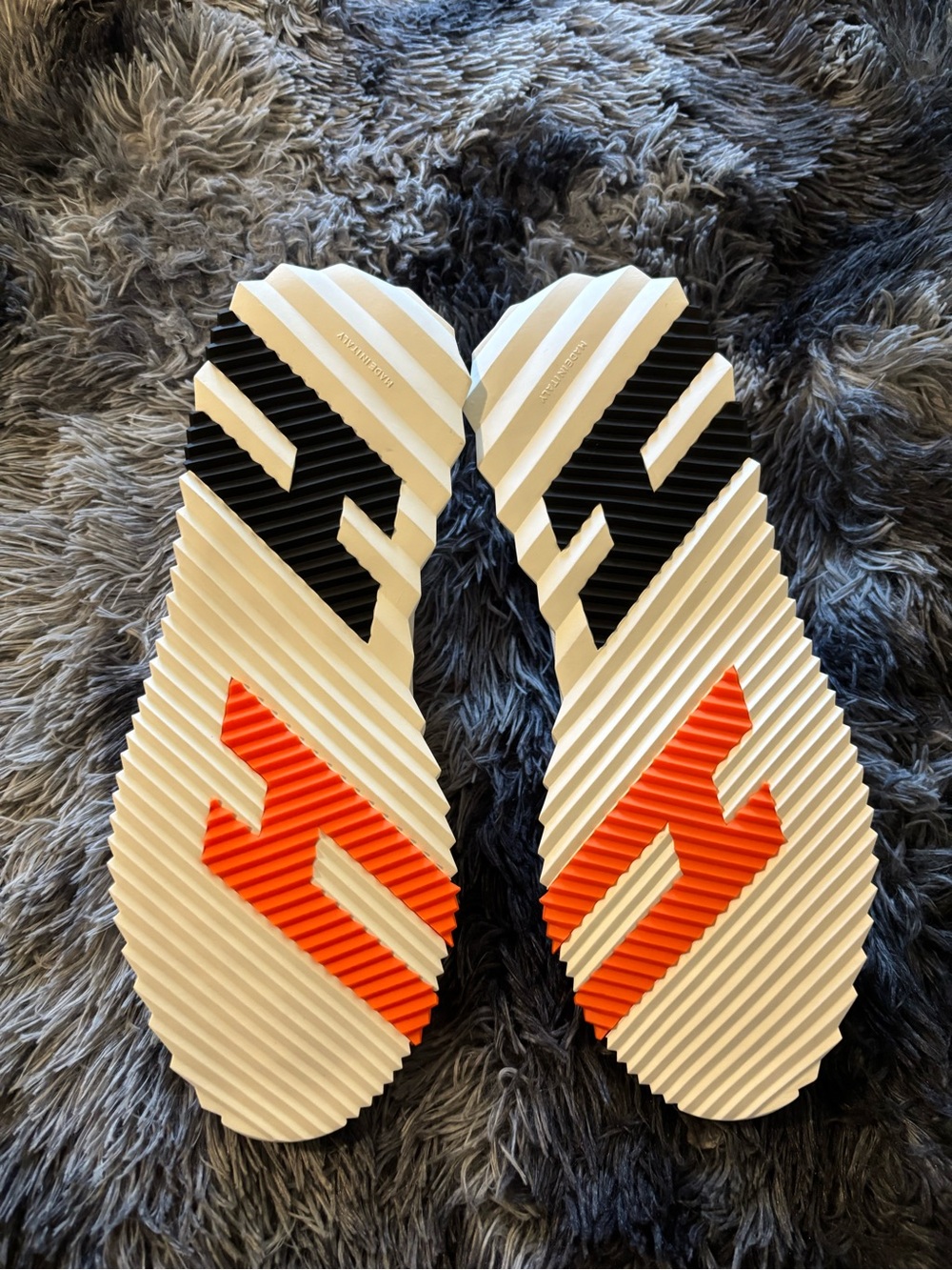 Hermes White Cream Leather & Mesh Sneakers with Black and Orange Accents - Picture 4 of 6